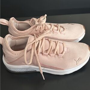 Women’s Puma shoes